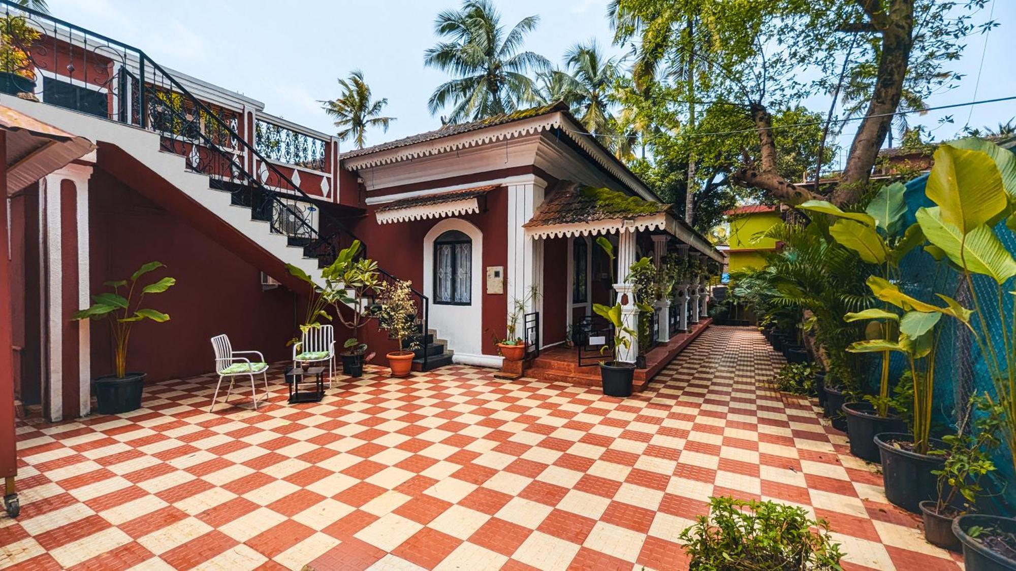 The First House By V3Homestay 4Bhk Private Pool Calangute Eksteriør bilde